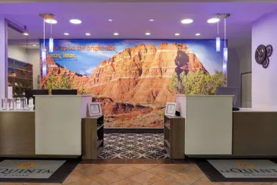 Photo 3 - La Quinta Inn & Suites by Wyndham Dumas
