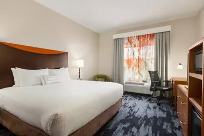Photo 2 - Fairfield Inn & Suites Jacksonville West/Chaffee Point