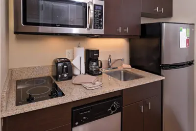 Photo 2 - TownePlace Suites by Marriott Huntington