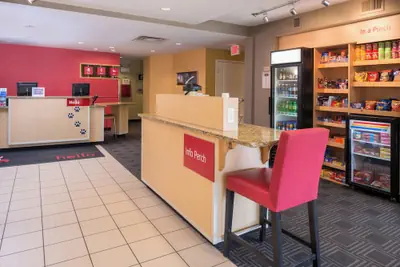 Photo 4 - TownePlace Suites by Marriott Huntington