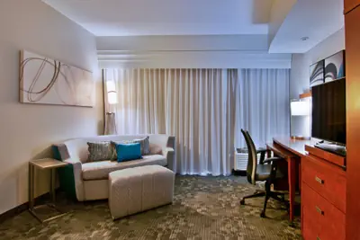 Photo 5 - Courtyard by Marriott Clarksville