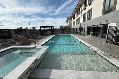 Photo 2 - Garner Hotel Norman Universirty Area by IHG