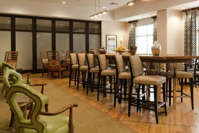 Photo 2 - Hampton Inn Hickory