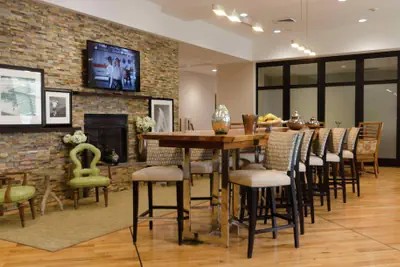 Photo 5 - Hampton Inn Hickory