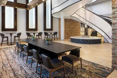 Photo 5 - Bloomington-Normal Marriott Hotel & Conference Center