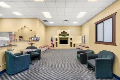 Photo 3 - Americas Best Value Inn Prescott Valley