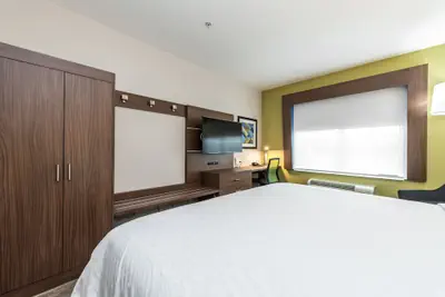 Photo 3 - Holiday Inn Express & Suites Lagrange I-85 by IHG