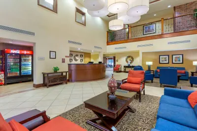 Photo 3 - Comfort Suites Charleston West Ashley