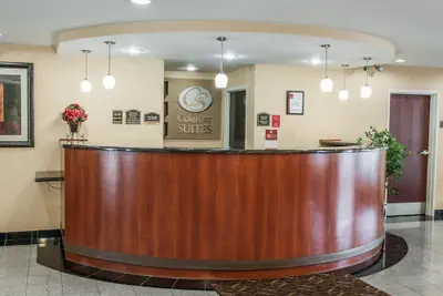 Photo 4 - Comfort Suites near Indianapolis Airport