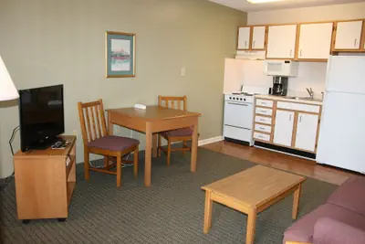 Photo 2 - Affordable Suites Lexington