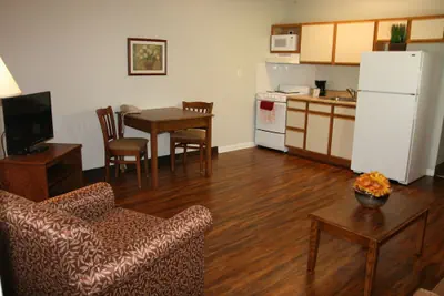 Photo 3 - Affordable Suites Salisbury