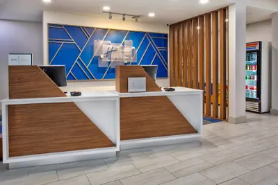 Photo 4 - Holiday Inn Express & Suites Houston West - Katy by IHG