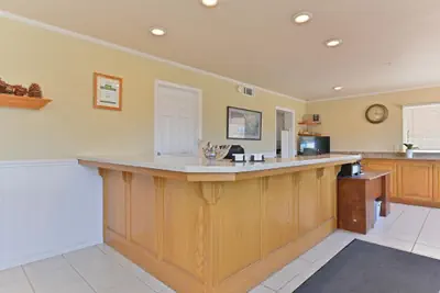 Photo 5 - Cayucos Beach Inn
