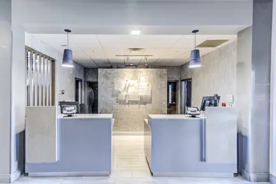 Photo 3 - Holiday Inn Express Hotel & Suites Columbus Univ Area - Osu by IHG
