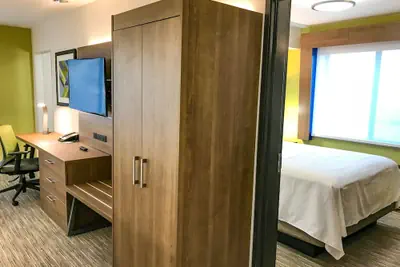 Photo 4 - Holiday Inn Express & Suites Lubbock West by IHG