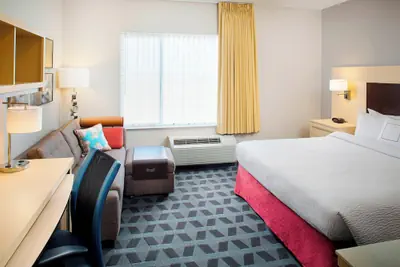 Photo 4 - TownePlace Suites by Marriott Goodyear