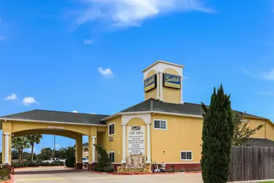 Photo 2 - Scottish Inn and Suites Extended Stay Baytown