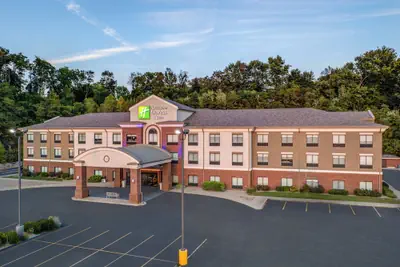 Photo 2 - HOLIDAY INN EXPRESS & SUITES ZANESVILLE NORTH by IHG