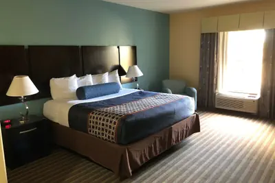 Photo 5 - Best Western Plus Goodman Inn & Suites