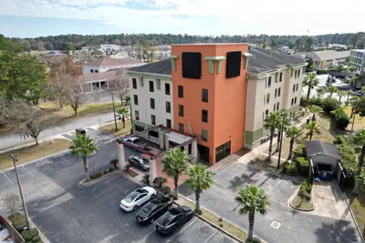Photo 2 - Sunsera Boutique Suites