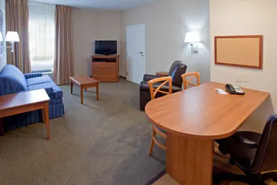 Photo 5 - Candlewood Suites League City by IHG