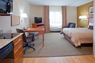 Photo 4 - Candlewood Suites League City by IHG