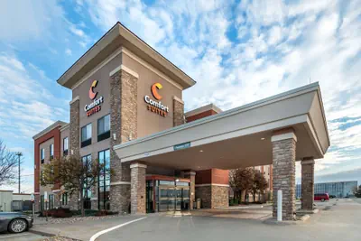 Photo 2 - Comfort Suites Manhattan