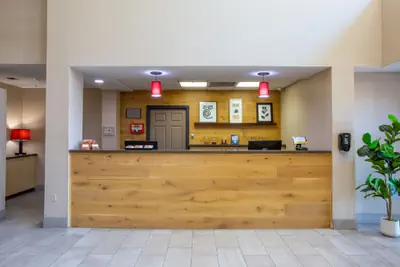Photo 3 - Country Inn & Suites by Radisson, Tucson City Center, AZ