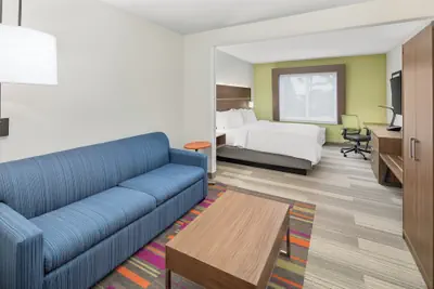 Photo 4 - Holiday Inn Express & Suites Palm Bay by IHG