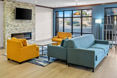 Photo 5 - Comfort Suites Simpsonville - Greenville