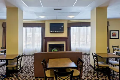 Photo 2 - Holiday Inn Express & Suites Willcox by IHG