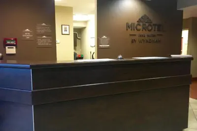 Photo 2 - Microtel by Wyndham Perry National Fairground Area I-75