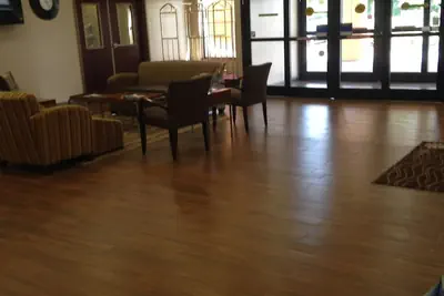 Photo 3 - Comfort Inn & Suites Farmington - Victor