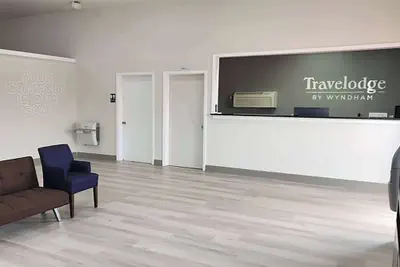 Photo 3 - Travelodge by Wyndham Kingsland GA