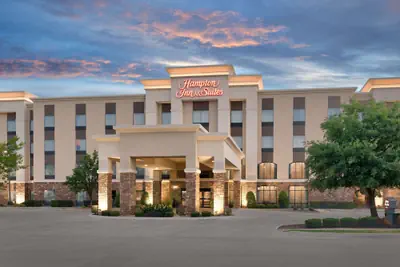 Photo 2 - Hampton Inn & Suites Ft. Worth-Burleson