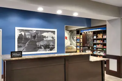 Photo 4 - Hampton Inn & Suites Ft. Worth-Burleson