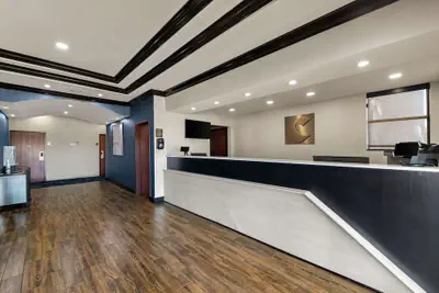 Photo 4 - Comfort Inn & Suites Atoka