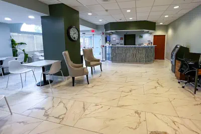 Photo 5 - Quality Inn & Suites Lehigh Acres Fort Myers