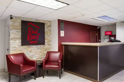 Photo 4 - Red Roof Inn York Downtown