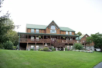Photo 2 - Berry Patch Bed and Breakfast