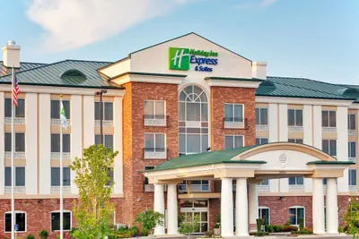 Photo 2 - Holiday Inn Express & Suites Millington by IHG
