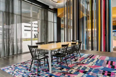 Photo 5 - Aloft by Marriott Chicago O'Hare