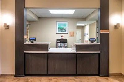 Photo 2 - Candlewood Suites Paducah by IHG