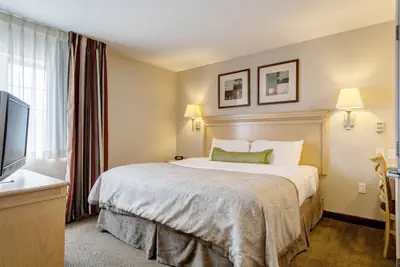 Photo 4 - Candlewood Suites Paducah by IHG