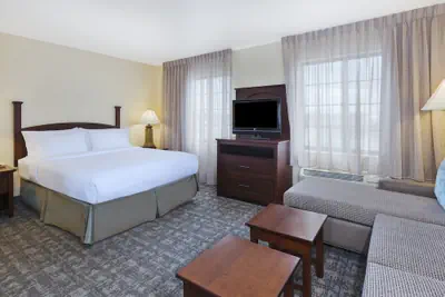Photo 5 - Staybridge Suites Lansing - Okemos by IHG