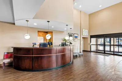 Photo 4 - Comfort Suites Salem-Roanoke I-81