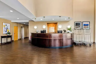 Photo 3 - Comfort Suites Salem-Roanoke I-81