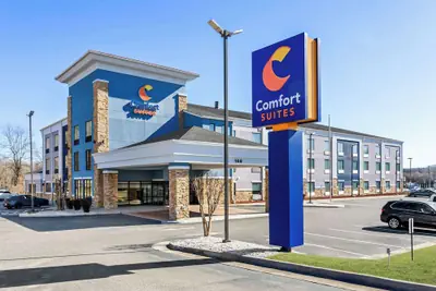 Photo 2 - Comfort Suites Salem-Roanoke I-81