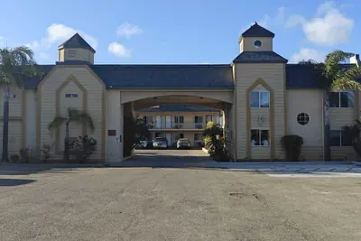 Photo 2 - Del Playa Inn Oxnard Near Camarillo
