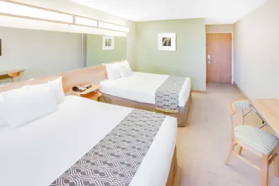 Photo 5 - Microtel Inn & Suites by Wyndham Saraland/North Mobile